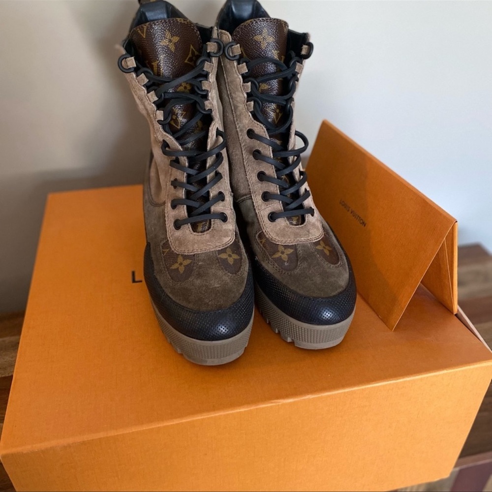 Louis Vuitton Laureate Platform Desert Boot
